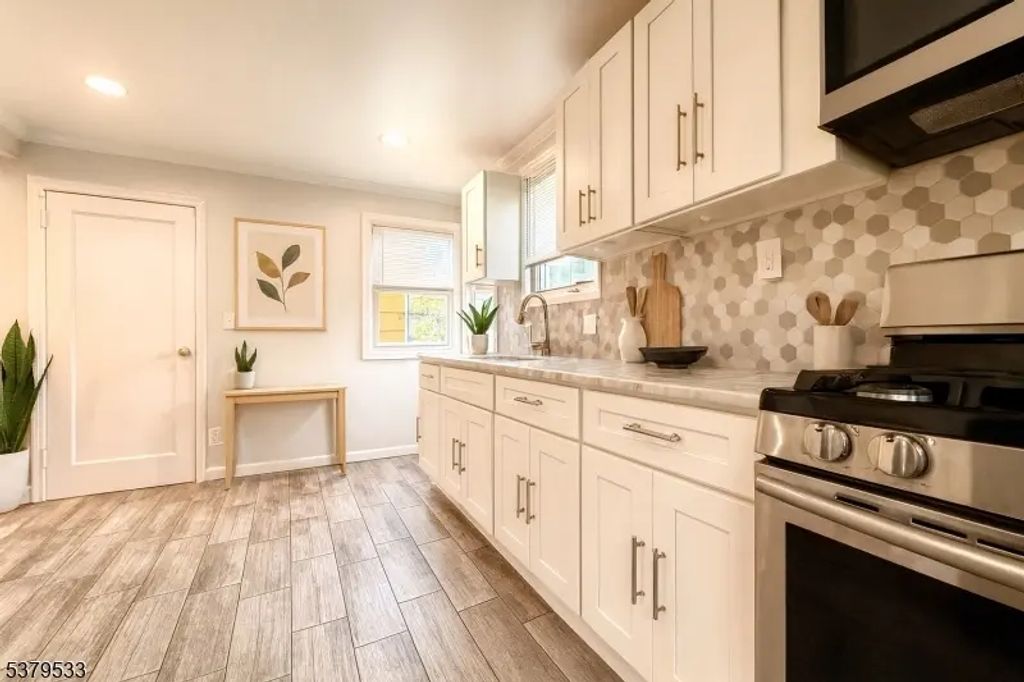 152 Maple Ave, Rahway City