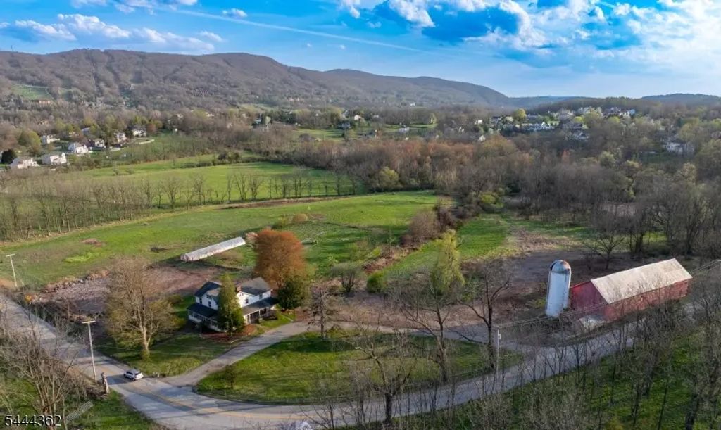 134 Drew Rd, Vernon Twp.