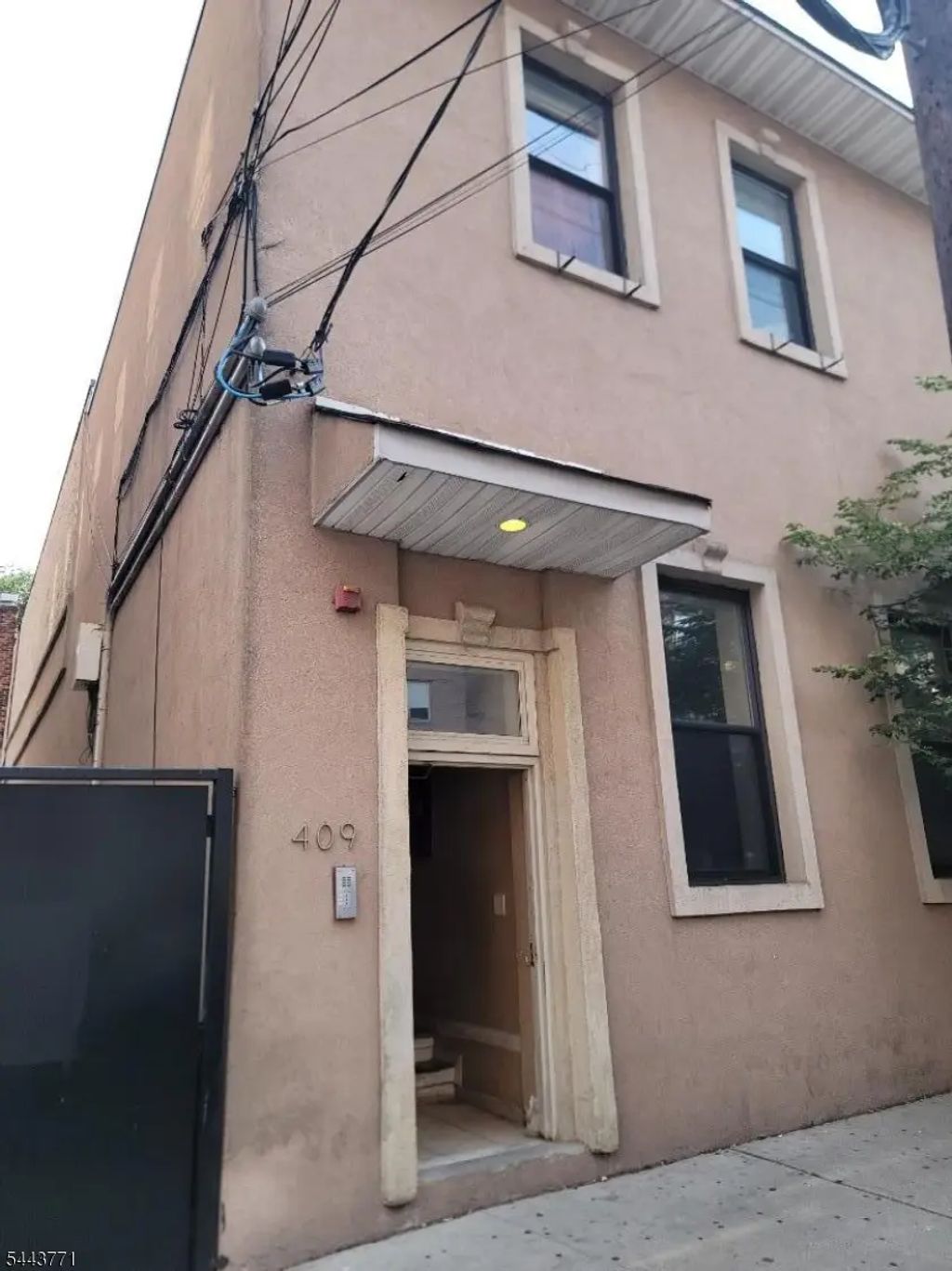 409 53rd St, West New York Town