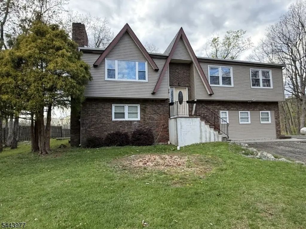 29 Billings Rd, Hopatcong Boro