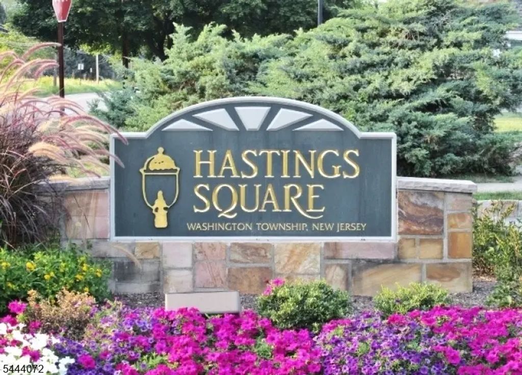 51 Edinborough Ct., Washington Twp.