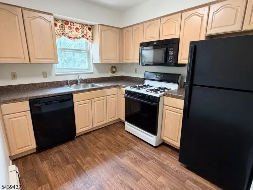 2467 State Route 10, Parsippany-Troy Hills Twp.