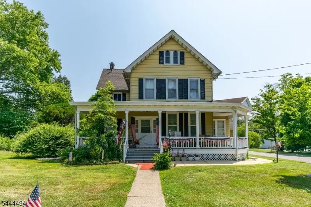 38 John Ringo Rd, East Amwell Twp.