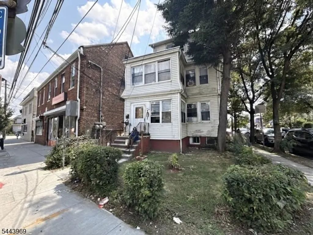 1482 Clinton Ave, Irvington Twp.