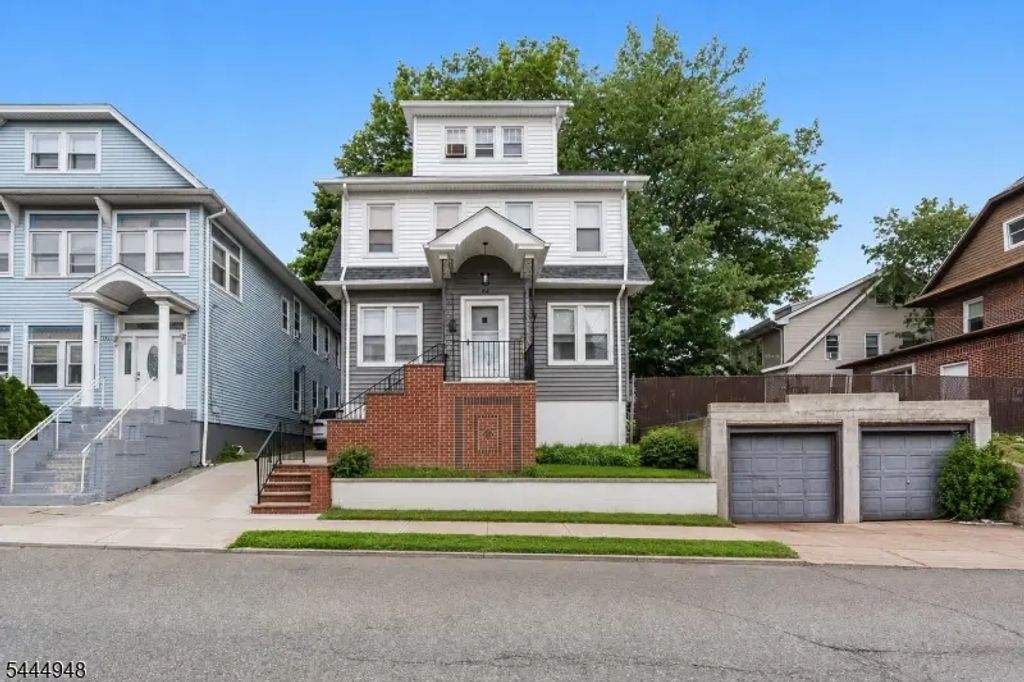 94 Palmer St, Passaic City