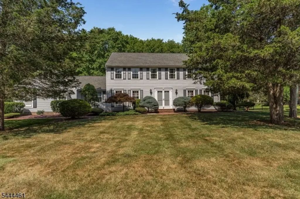 8 Kilmer Dr, Hillsborough Twp.