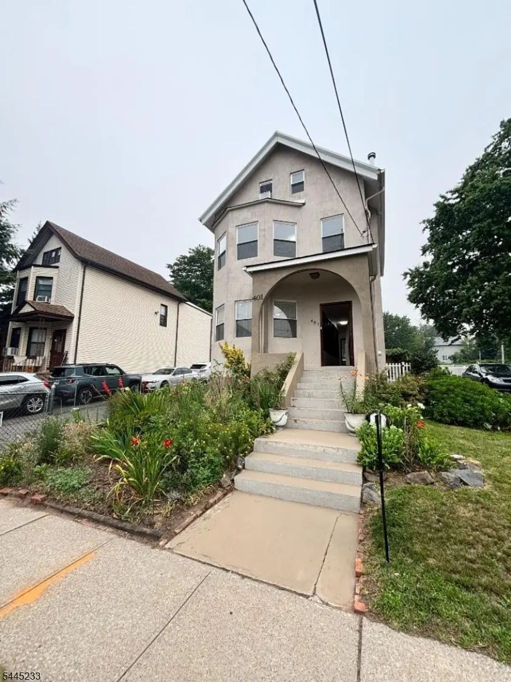 401 Cortlandt St, Belleville Twp.