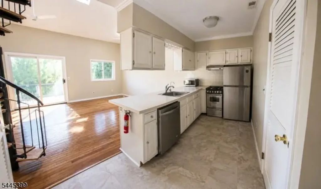 1 Red Lodge Dr Unit 4, Vernon Twp.