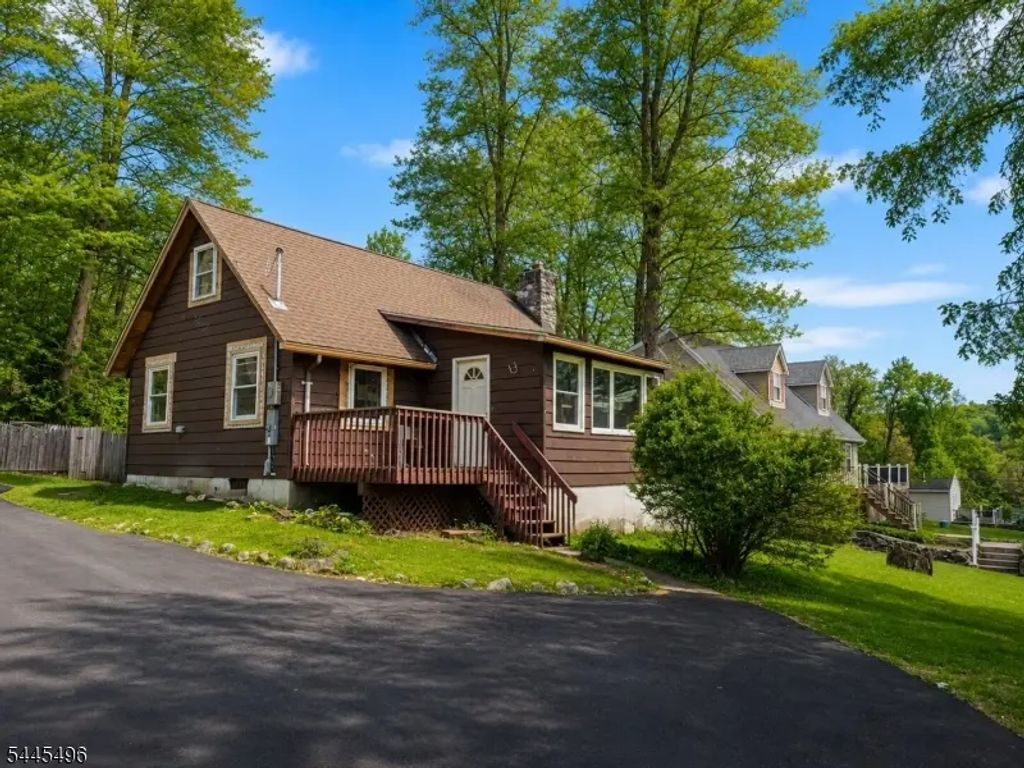 18 Wallkill Dr, Vernon Twp.