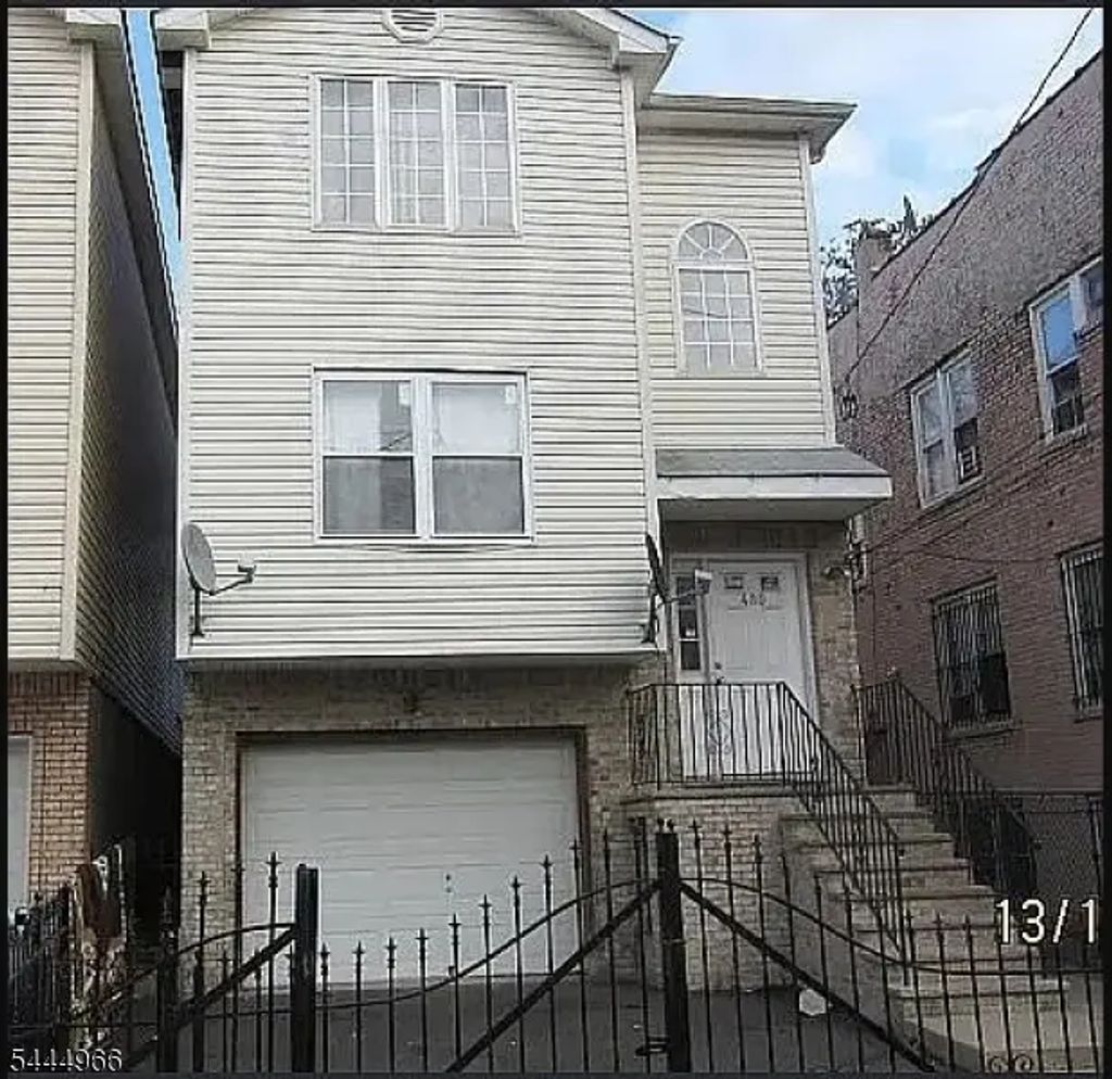 480 S 17th St, Newark City