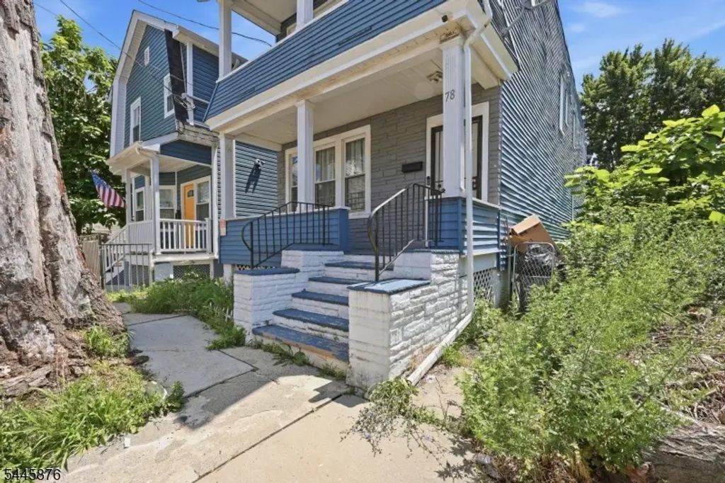 78 Willoughby St, Newark City