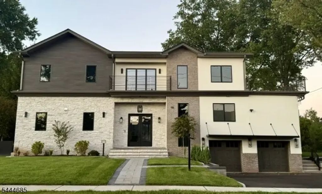 98 Haddenfield Rd, Clifton City