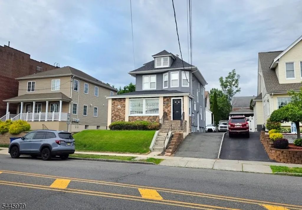 335 Union Ave, Belleville Twp.