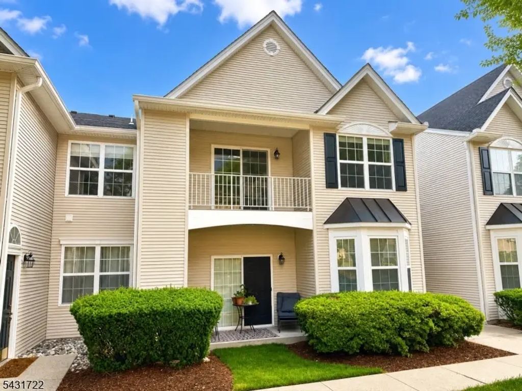 362 Cambridge Dr, Butler Boro