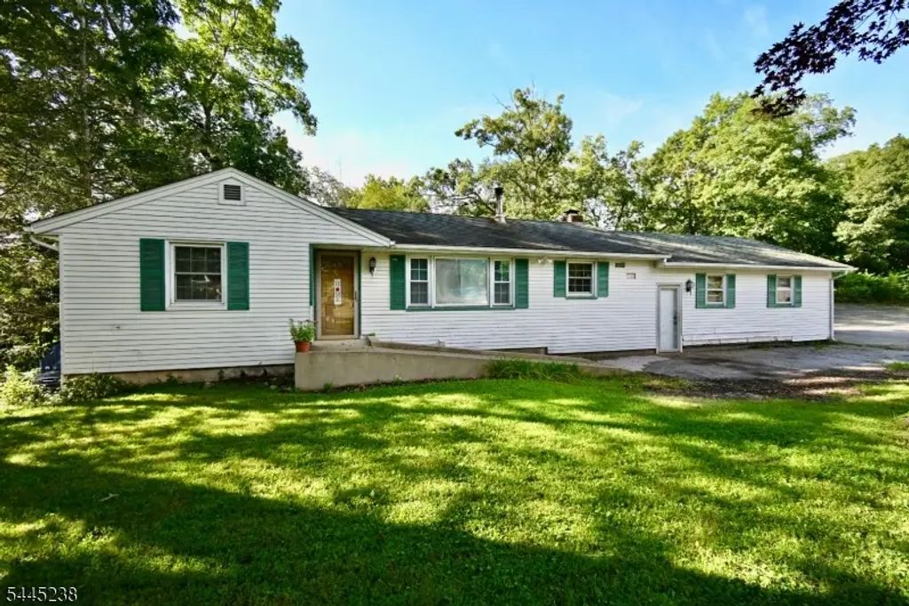 45 Espanong Rd, Jefferson Twp.