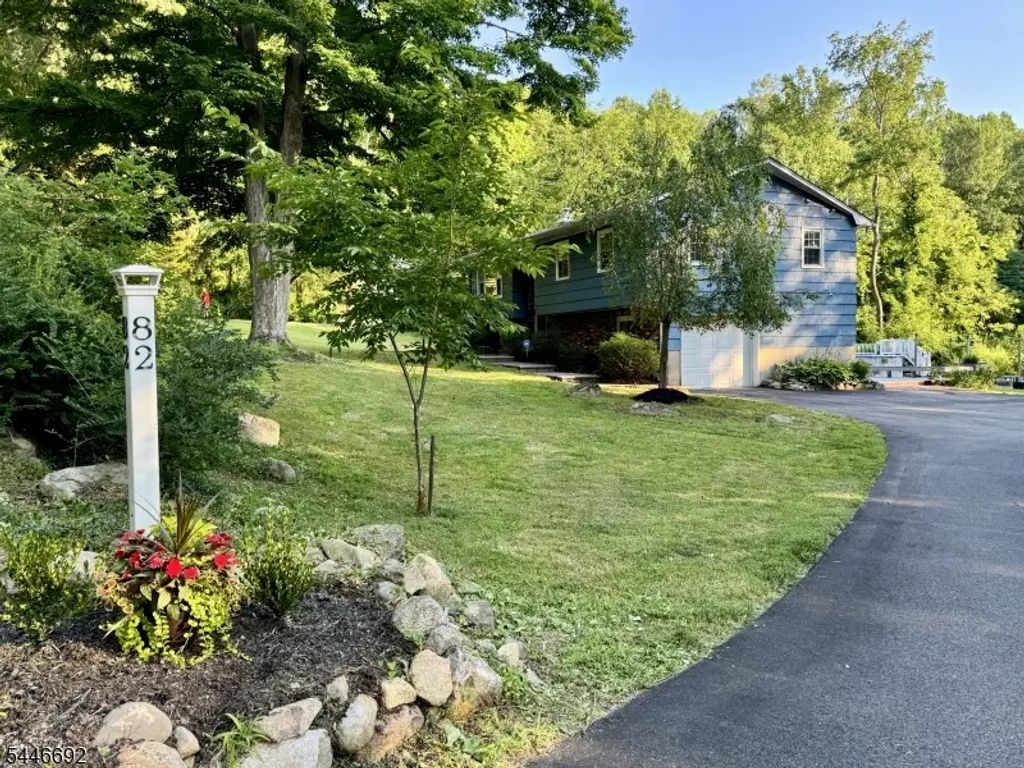 82 Catswamp Rd, Allamuchy Twp.