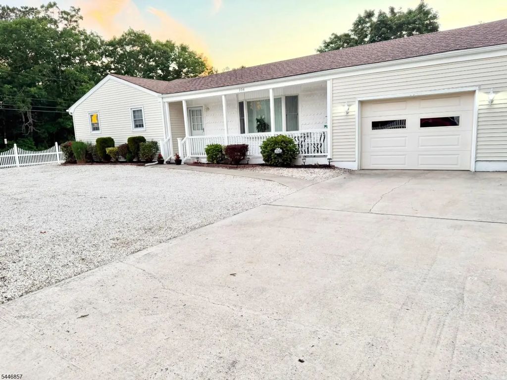 104 Nautilus Dr, Stafford Twp.