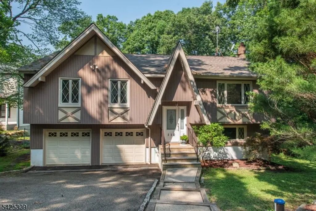 110 Unger Ave, Hopatcong Boro