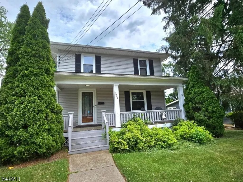 154 E Prospect St, Hackettstown Town