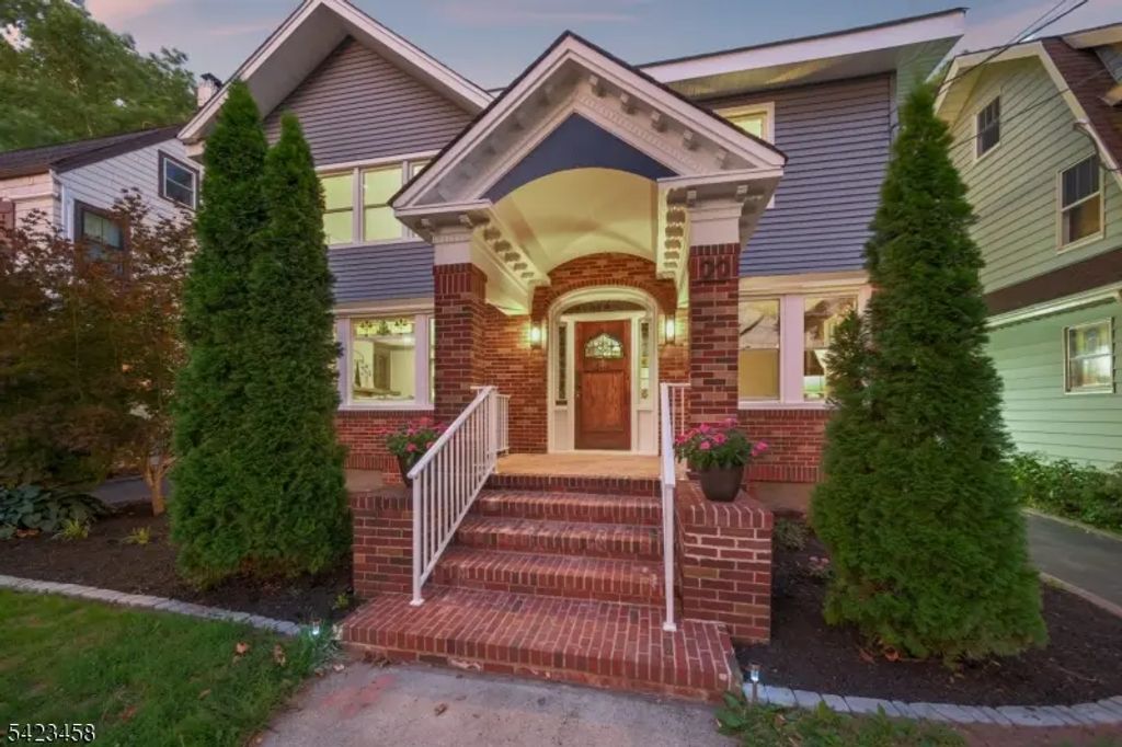 22 Rutgers St, Maplewood Twp.