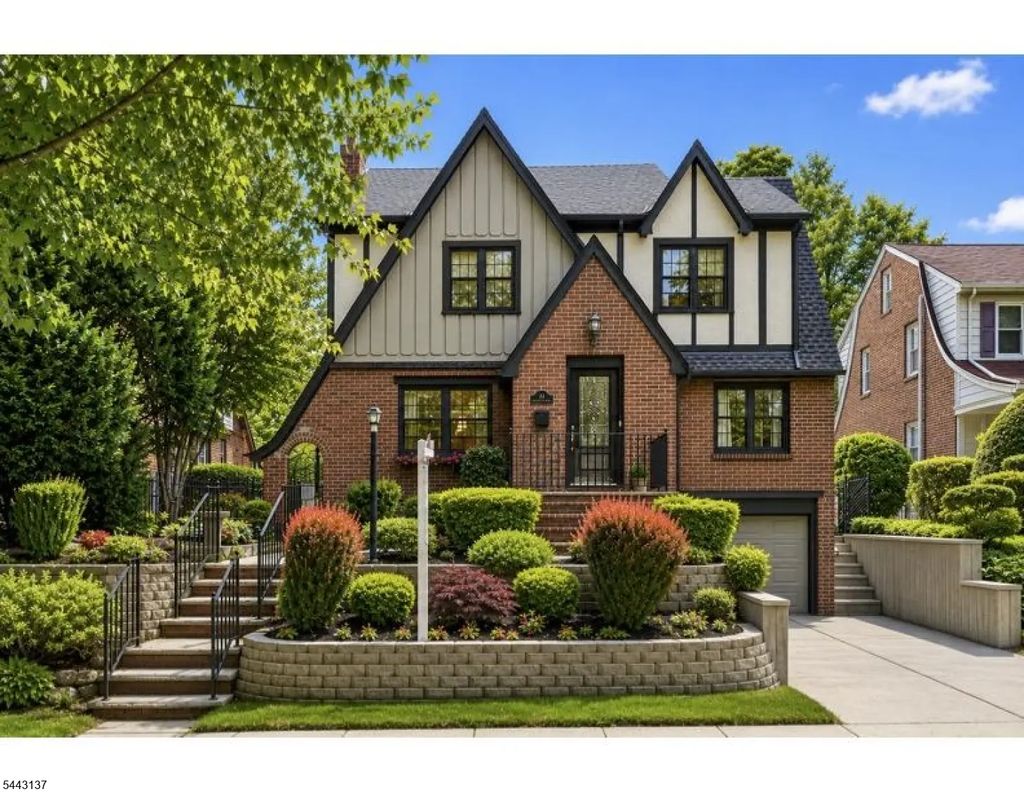 23 Park Drive, Nutley Twp.