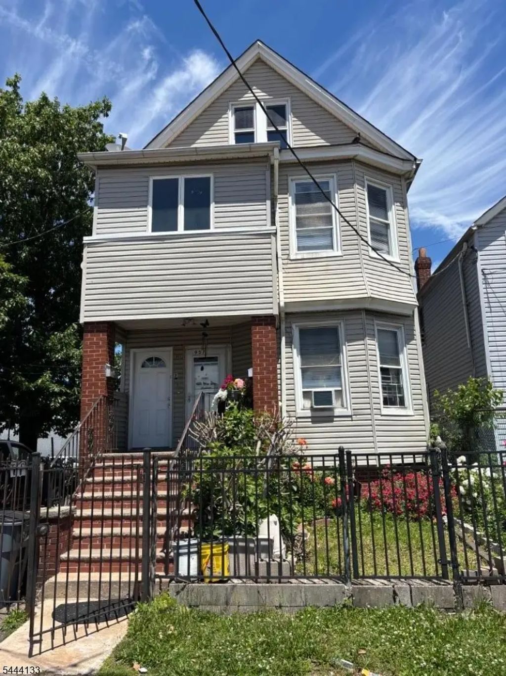 957-959 Olive St, Elizabeth City