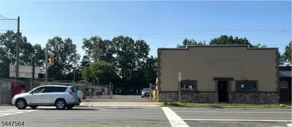 480 E Westfield Ave, Roselle Park Boro