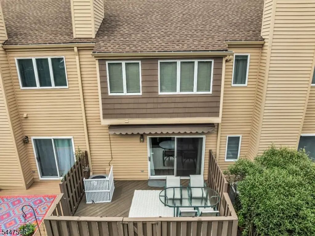 154 Leeds Ct, Madison Boro