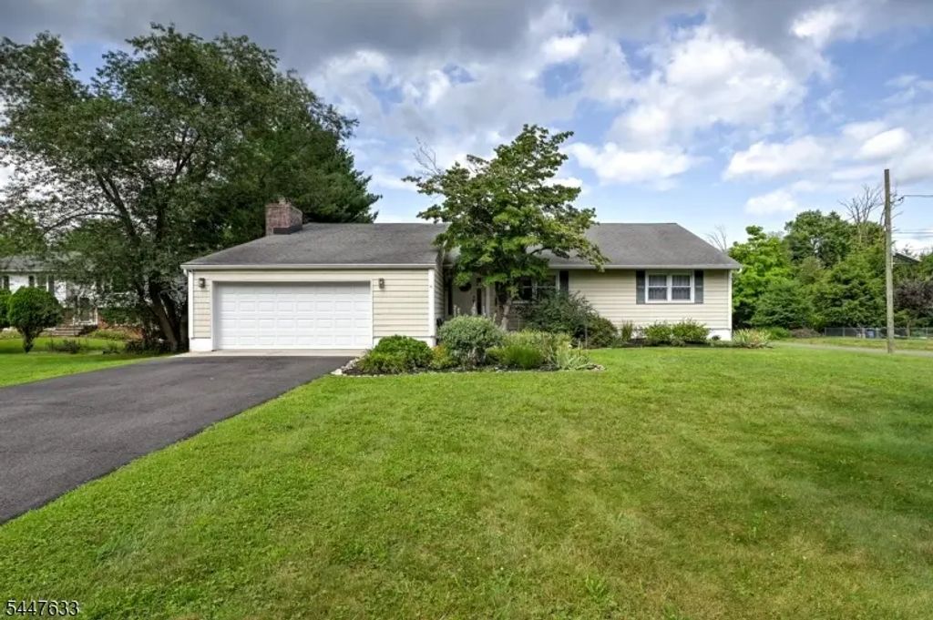 29 1st St, Franklin Twp.