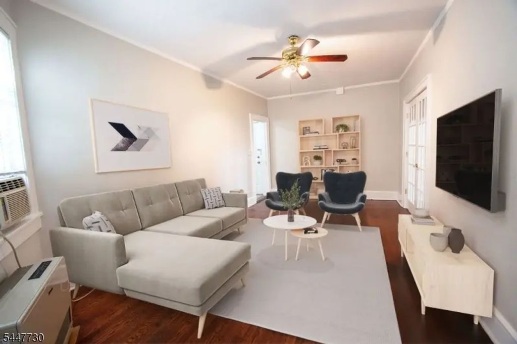 517-519 South Ave, Westfield Town