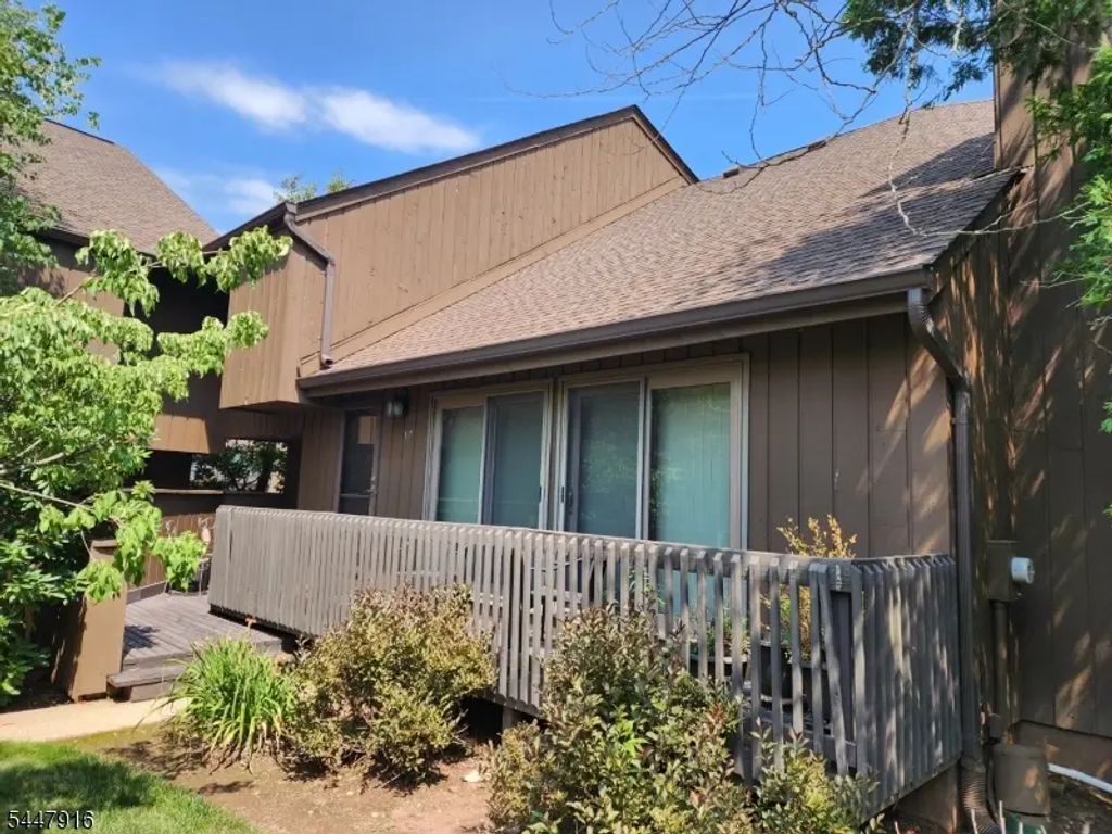 117 Kingsberry Dr, Franklin Twp.