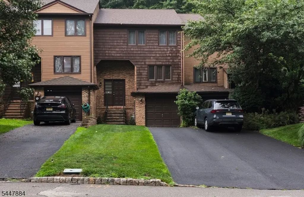 89 Continental Rd, Parsippany-Troy Hills Twp.