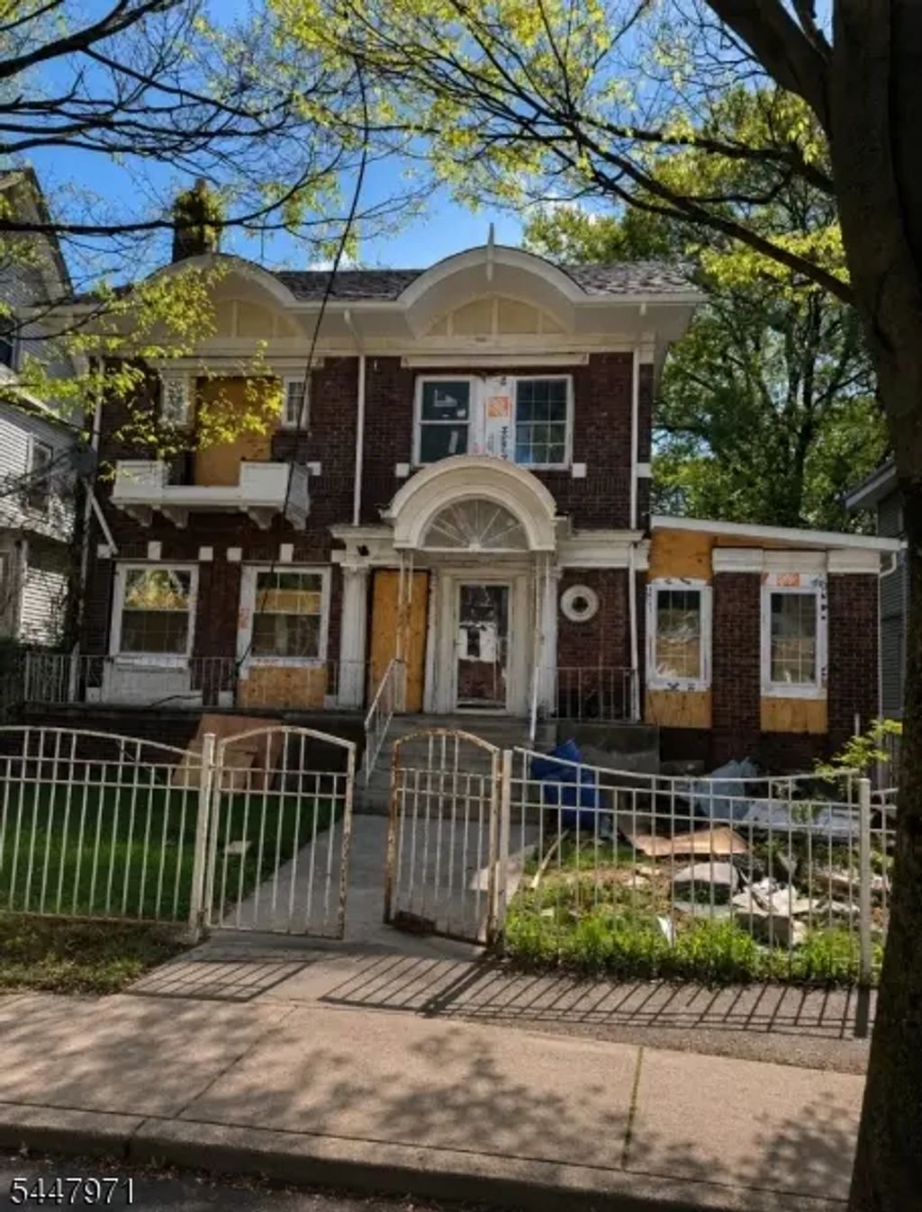 860 S 13th St, Newark City