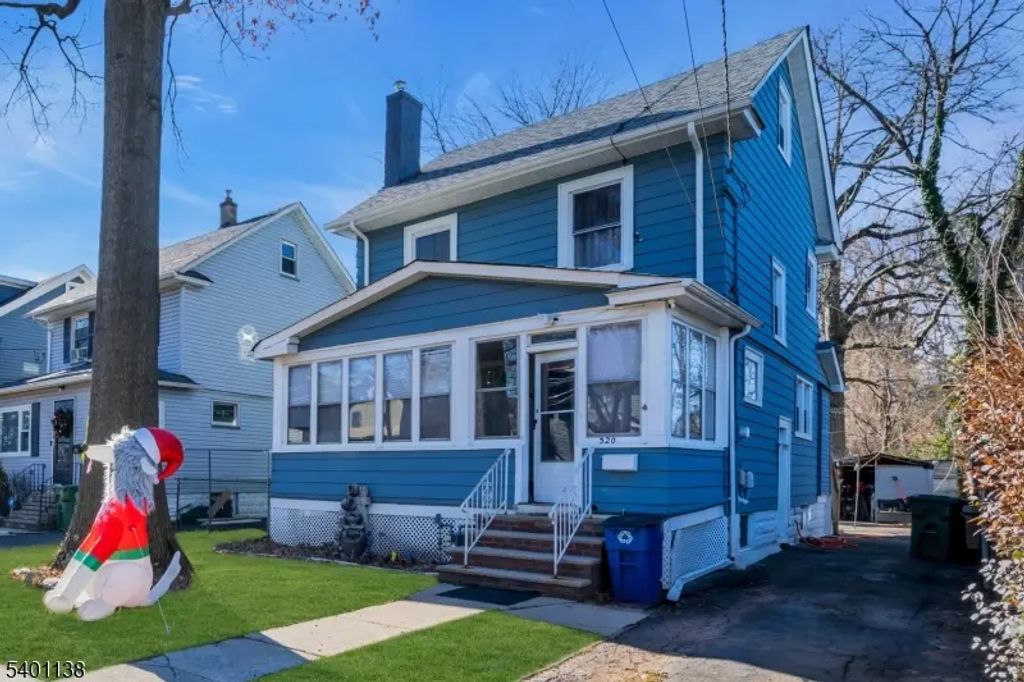 320 Pine St, Roselle Boro
