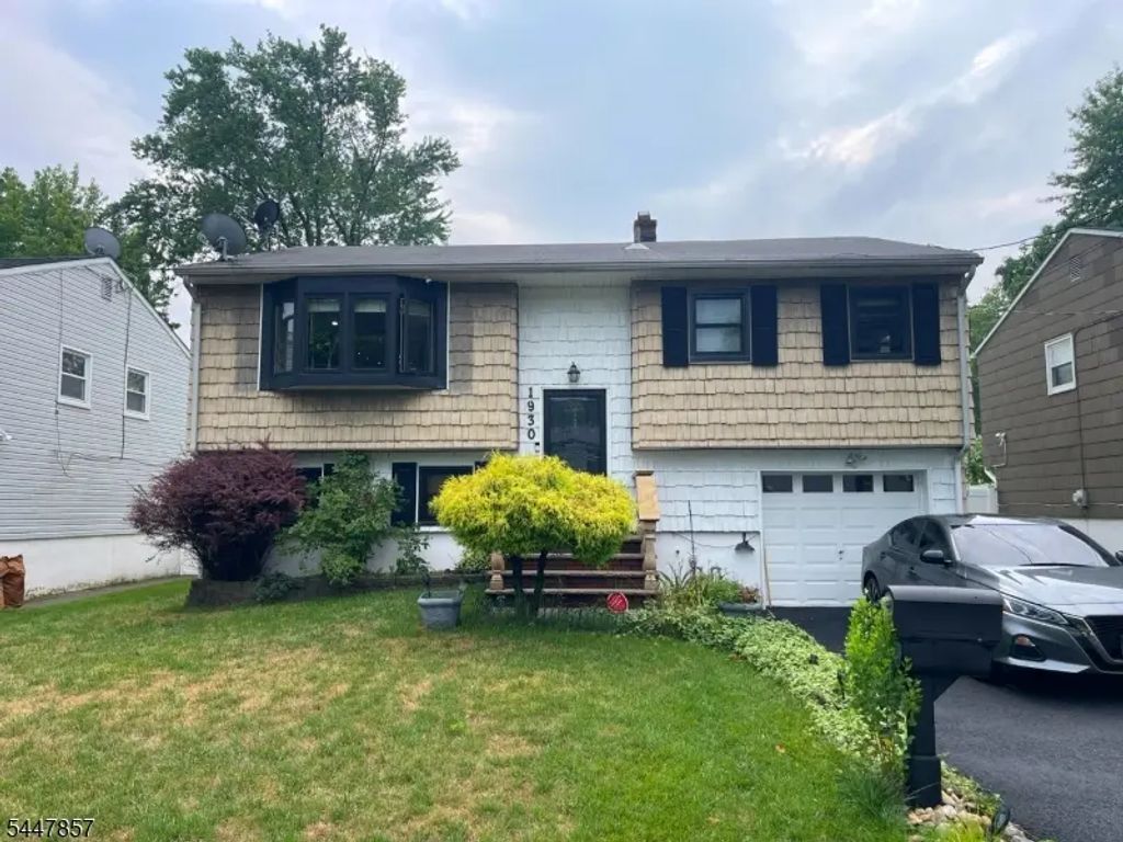 1930 Henry St, Rahway City