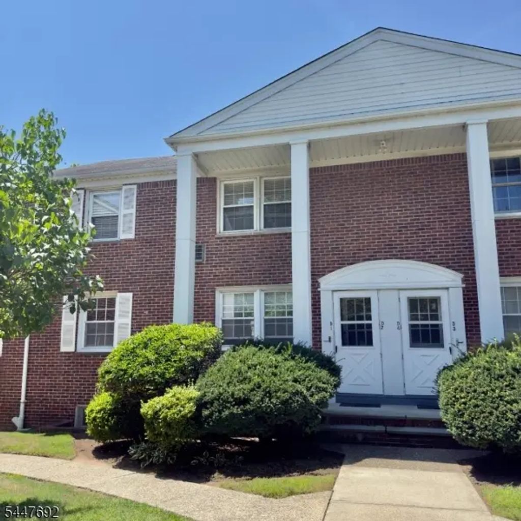 445 Morris Ave, Springfield Twp.