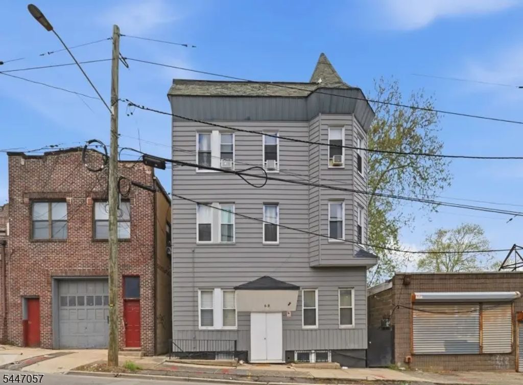 68 Mill, Belleville Twp.