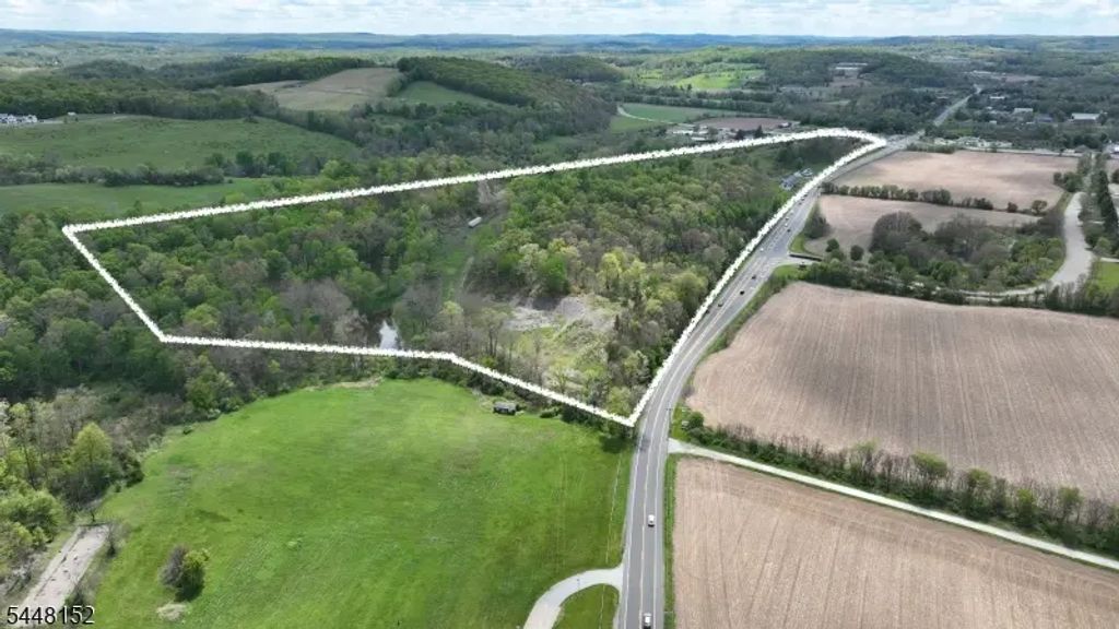 505 County Road 565, Frankford Twp.