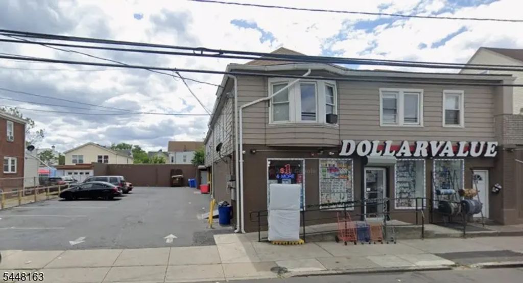 789 Chambers St, Trenton City
