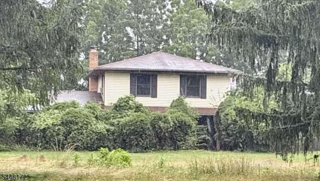 143 Back Brook Rd, East Amwell Twp.