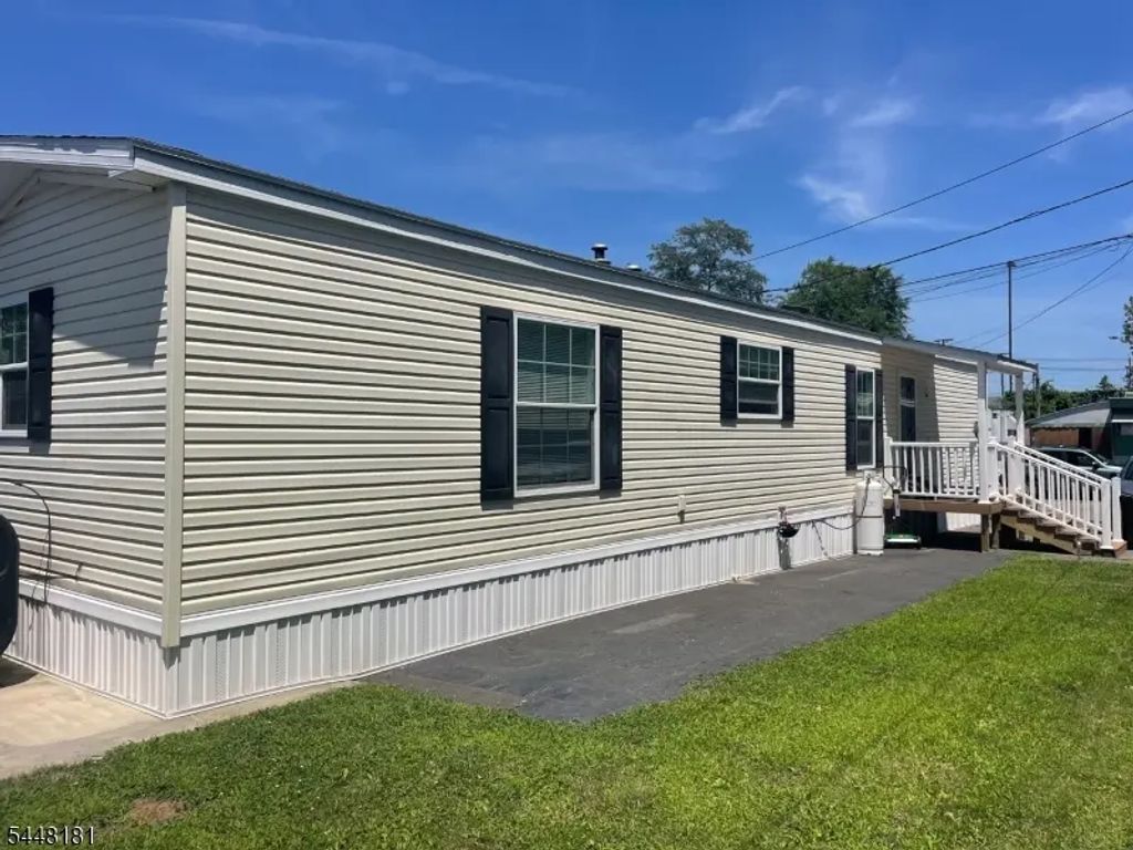225 Albert St, Lodi Boro