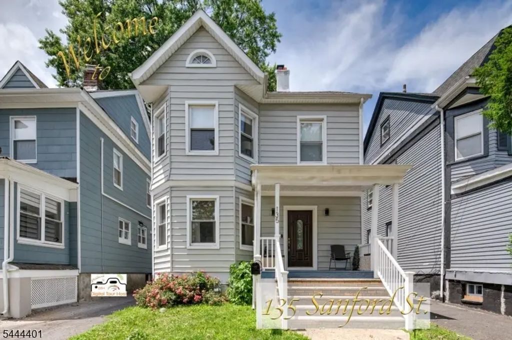 135 Sanford St, East Orange City