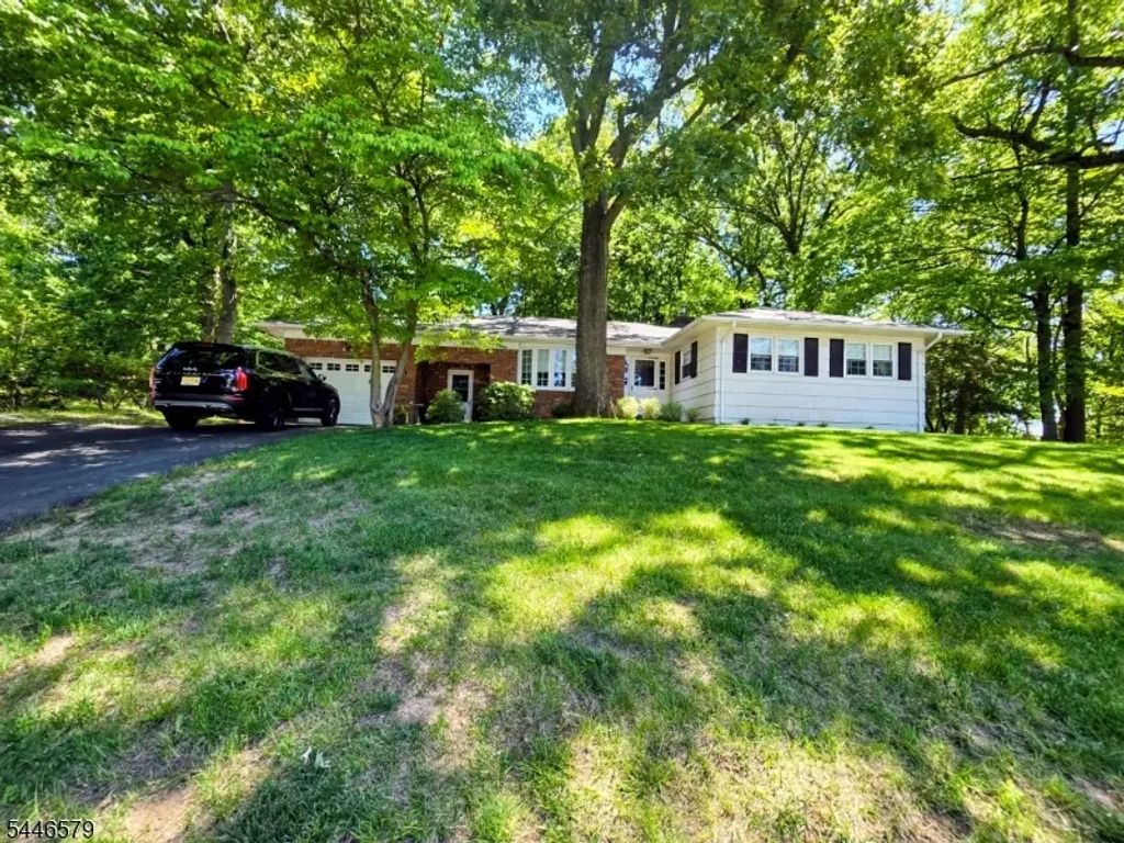19 Dacotah Ave, Rockaway Twp.