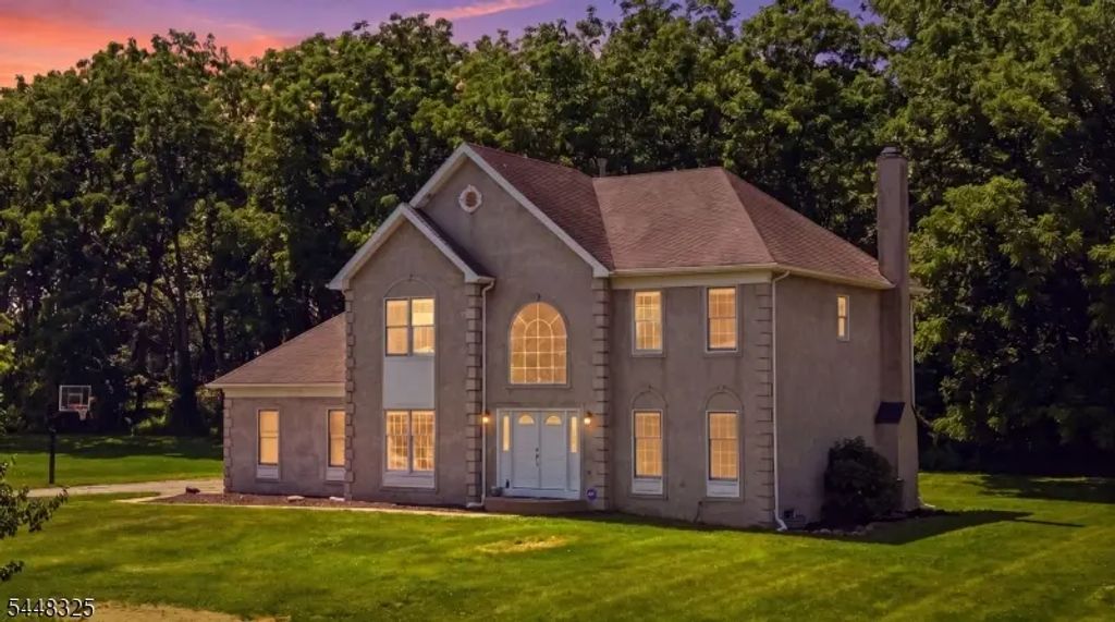 109 Willever Way, Greenwich Twp.