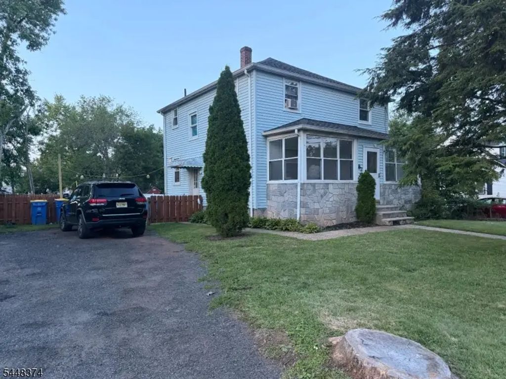 87 Southside Ave, Somerville Boro