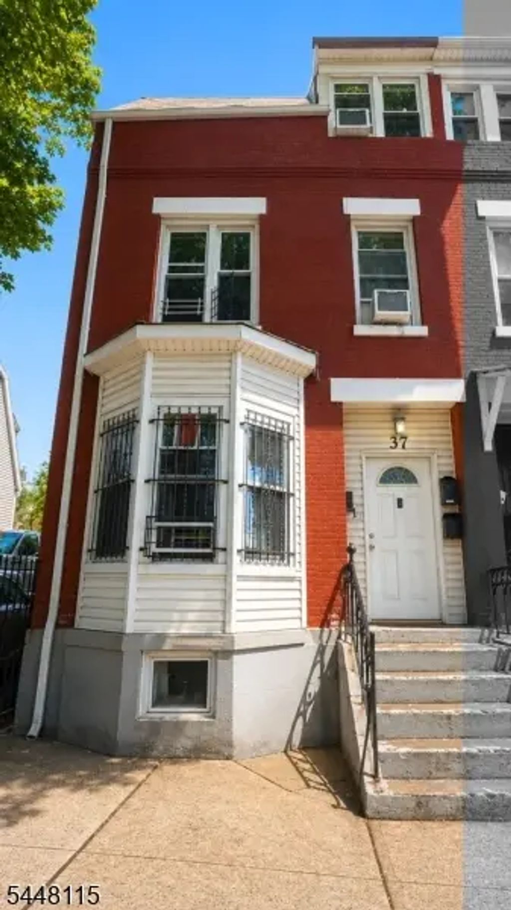 37 S 12th St, Newark City