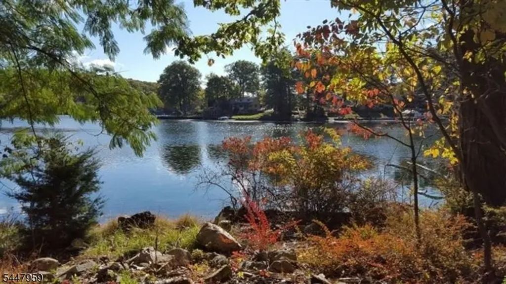 207 Hudson Ave, Hopatcong Boro