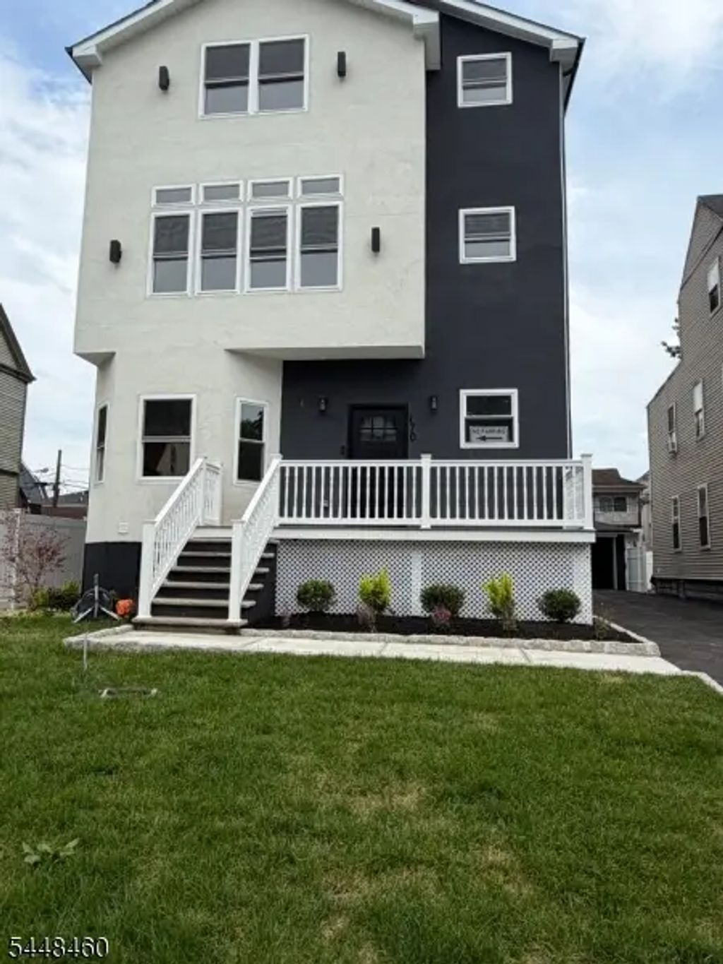 170 N 18th St, East Orange City