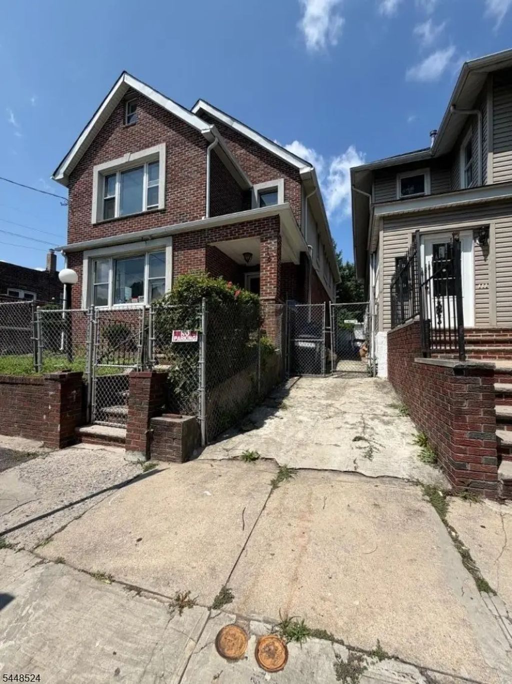 139 Osborne Ter, Newark City