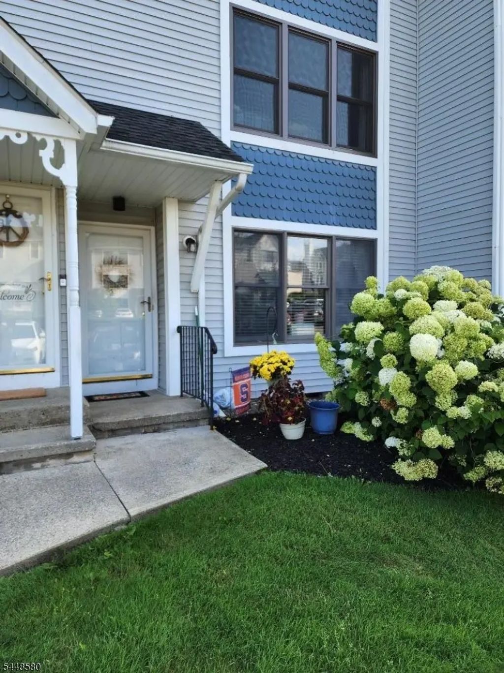 11 Burlington Ct, Hamburg Boro